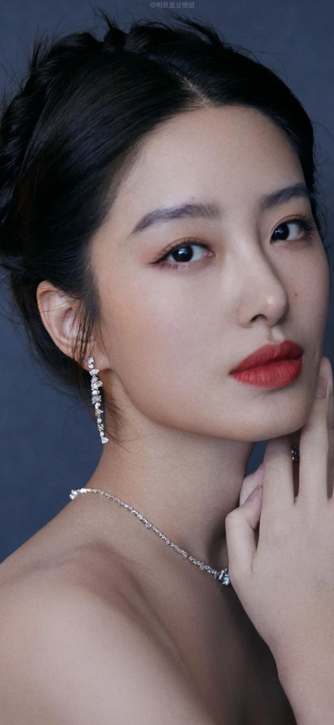 女明星颜值前十名，绝世容颜的视觉盛宴