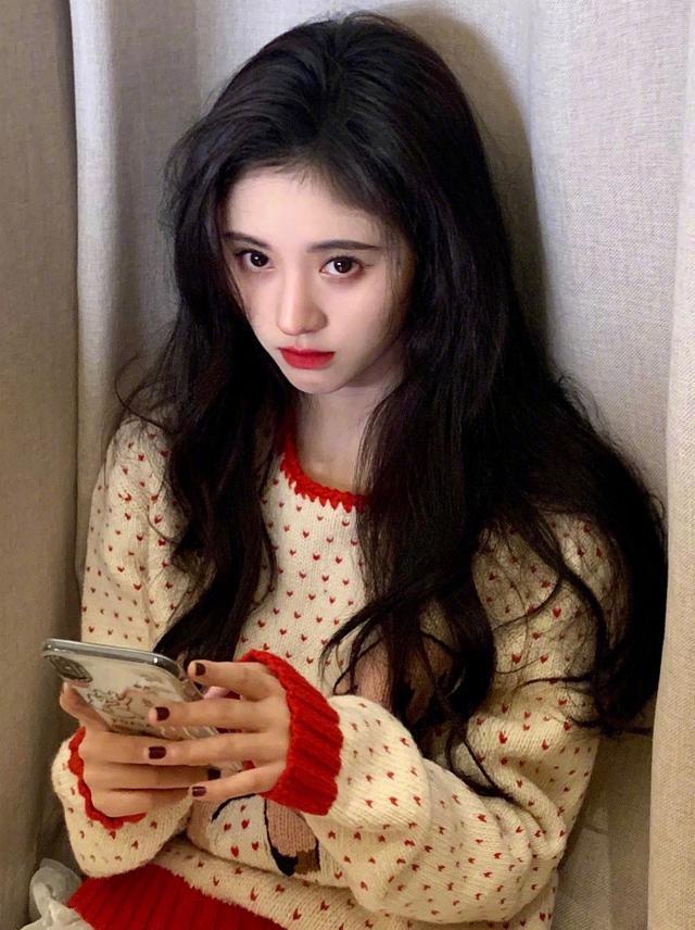 女明星魅力绽放，鞠婧祎手机壁纸的时尚与艺术