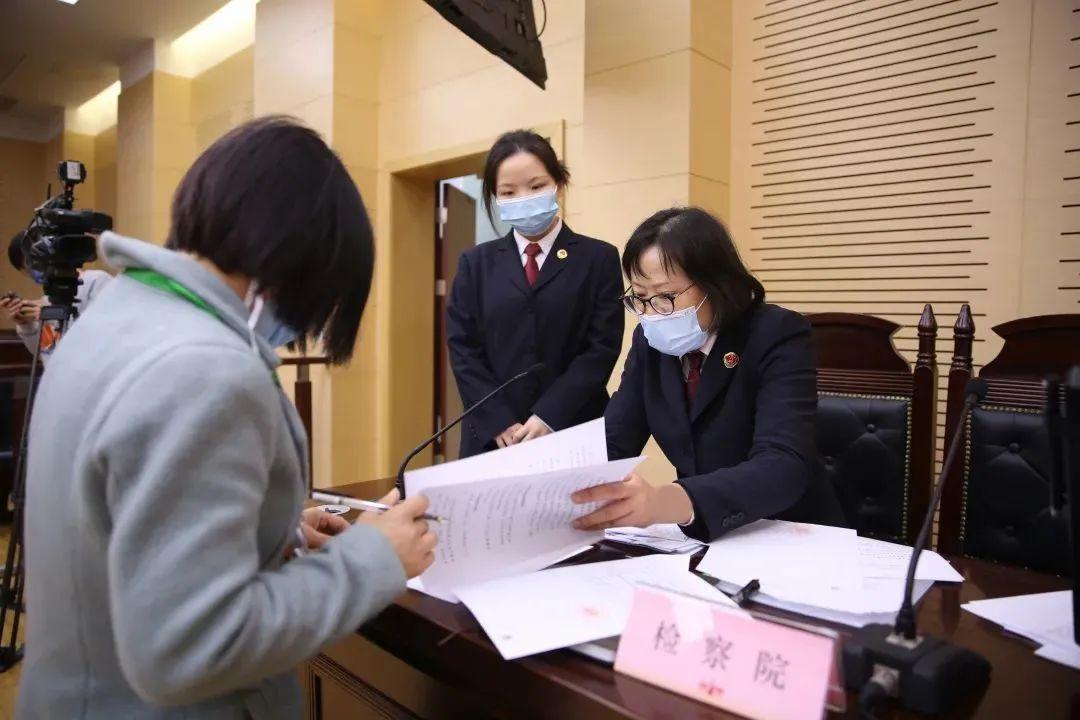 徐汇区中心医院，城市医疗的坚实后盾——解析其三甲医院资质与贡献