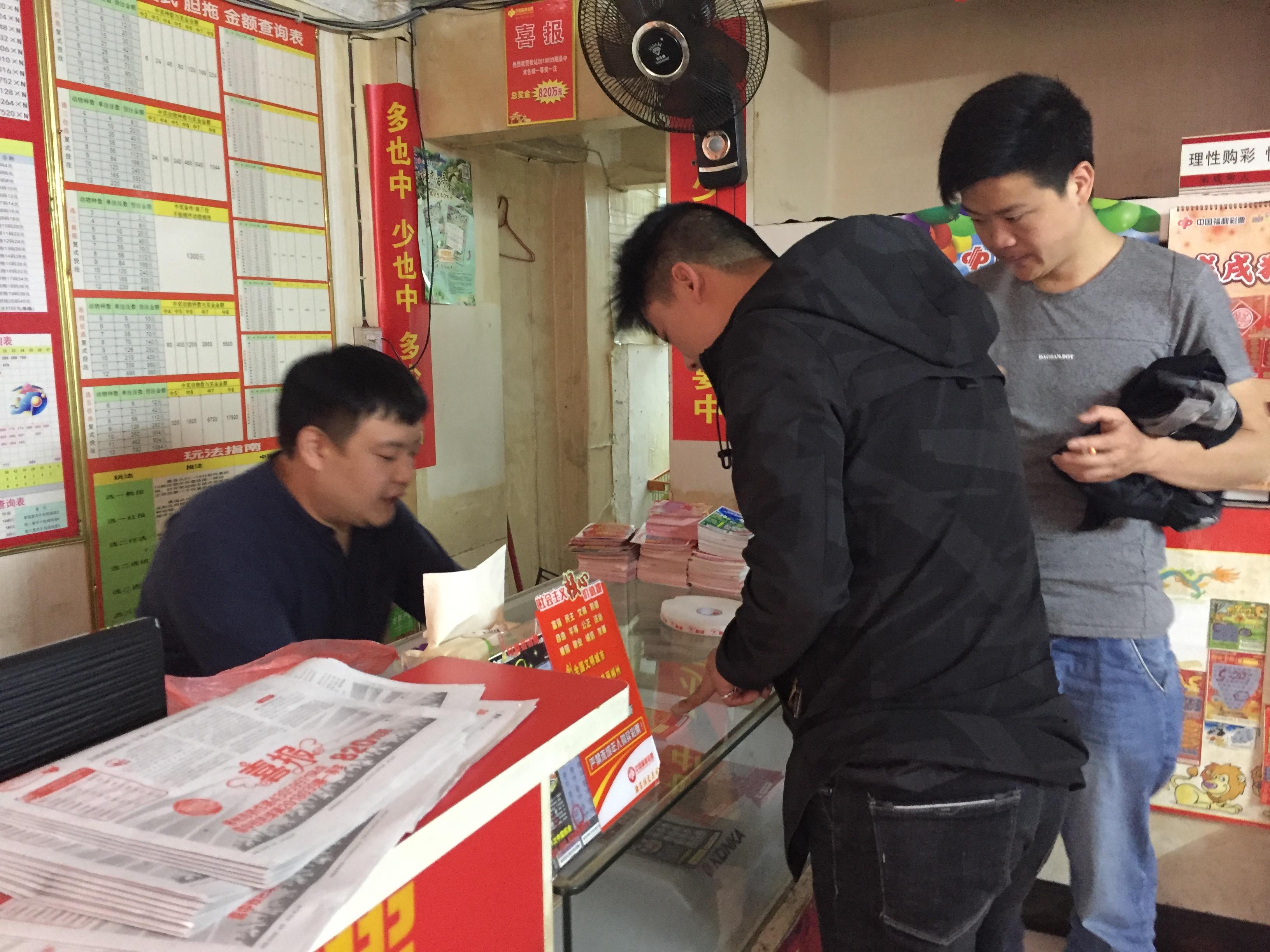 探索双色球一等奖的辉煌历史，揭秘中奖奇迹与幸运密码