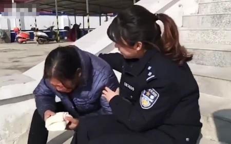 民警面对复杂人伦困境，怕误伤嫌犯母亲，未开枪的抉择民警怕误伤嫌犯母亲未开枪视频