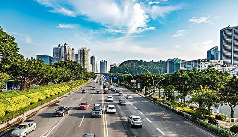 2035年香港最全资料指南，洞悉未来，精准导航2025年正版资料免费大全